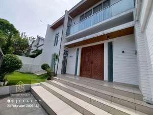 DIJUAL RUMAH MEWAH DI SAYAP TUBAGUS ISMAIL DAGO BANDUNG Akses Mudah Harga Nego lokasi di Bandung Kota, tersedia melalui melalui situs Olx