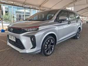 Jual bekas Dijual Santai Daihatsu Xenia 1.5 R Bensin AT 2022 Silver Pemakaian P,lokasi di Jakarta Barat