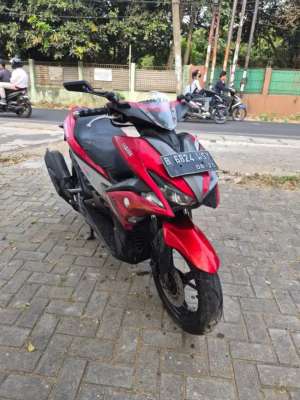 Jual bekas Dijual Yamaha aerox tahun 2018 surat lengkap,lokasi di Tangerang Selatan Kota