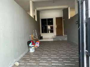 Disewa Ruko Taman Duta Mas Jelambar Wijaya Kusuma Grogol Petamburan Jakarta Barat lokasi di Jakarta Barat, tersedia melalui melalui situs Olx