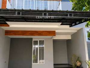 Disewakan Per Thn Rumah Siap Huni Di Dalam Cluster Bintaro lokasi di Tangerang Selatan Kota, tersedia melalui melalui situs Olx