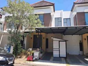 DISEWAKAN RUMAH CANTIK DAN MENARIK DAERAH HOLLAND VILLAGE, HARGA SANGAT MURAH lokasi di Manado Kota, tersedia melalui melalui situs Olx
