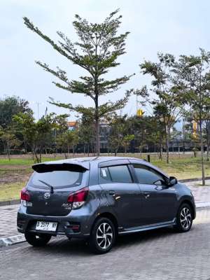 Jual bekas DP 10JT DAIHATSU NEW AYLA R 1.2 AT 2019,lokasi di Bandung Kota