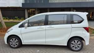 Jual bekas Freed 2013 AUTOMATIC,lokasi di Jakarta Barat