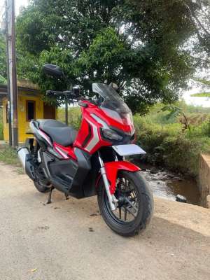 Jual bekas Honda ADV 150 ABS Th 2021,lokasi di Bogor Kota