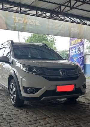Jual bekas HONDA BRV 2017 MATIC,lokasi di Bekasi Kota