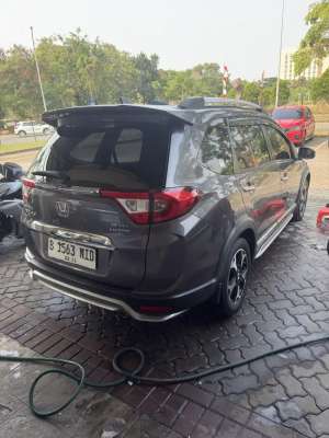 Jual bekas Honda BRV Prestige 2016 Abu Cash 145 Juta,lokasi di Tangerang Selatan Kota