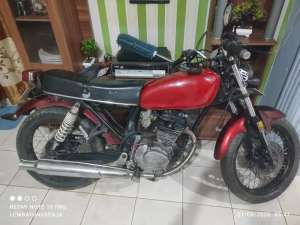 Jual bekas Honda cb 100 1982,lokasi di Padang Kota