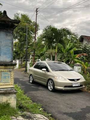 Jual bekas Honda city 2003,lokasi di Sukoharjo Kab.