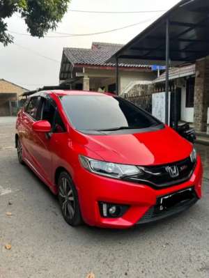 Jual bekas Honda jazz Cvt 2016,lokasi di Pekanbaru Kota