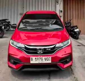 Jual bekas Honda jazz Gk5 Rs cvt 2016,lokasi di Makassar Kota