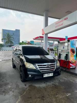 Jual bekas Innova desel 2012,lokasi di Bandar Lampung Kota