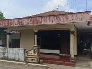 Investasi terbaik Dijual Murah Rumah Kos Aktif 10 kamar Dekat STIKES PAMENANG Pare Kediri lokasi di Kediri  Kab., tersedia melalui melalui situs Olx