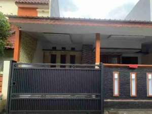 JUAL RUMAH MURAH Sarua Tangerang selatan lokasi di Tangerang Selatan Kota, tersedia melalui melalui situs Olx