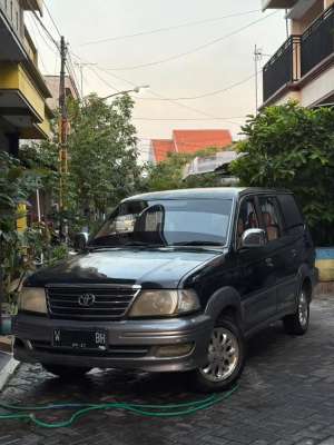 Jual bekas Kijang Krista AT 2003,lokasi di Gresik Kab.
