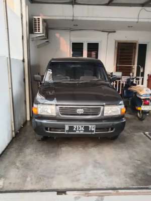 Jual bekas Kijang lgx kapsul simpanan,lokasi di Jakarta Pusat