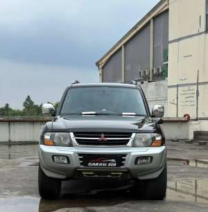Jual bekas km 66rb Mitsubishi Pajero 3.5L V6 GDI 4WD Super Select 2000 Original,lokasi di Jakarta Timur