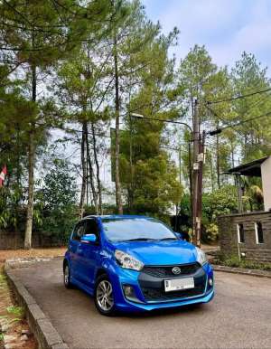 Jual bekas KM60RB- Daihatsu Sirion 1.2 RS AT 2015 Matic 20162017 KM LOW NO PR,lokasi di Bandung Kota