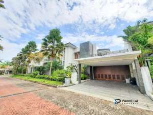 LT 923 m2 Bale Hinggil Rumah Jl. Kaliurang, Dekat Green Hills, Hyarta, UGM lokasi di Sleman Kab., tersedia melalui melalui situs Olx