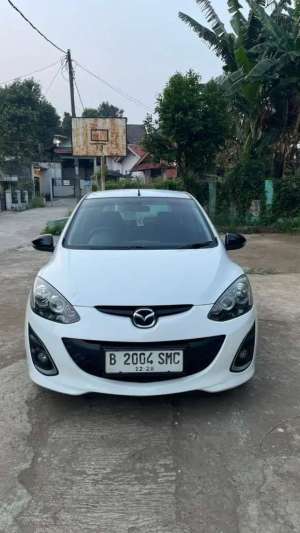 Jual bekas Mazda 2 Hatchback Tipe R Manual,lokasi di Depok Kota