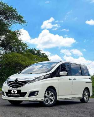 Jual bekas Mazda Biante Skyactiv 2017PROMO Kredit Murah DP Minim,lokasi di Surabaya Kota