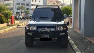 Jual bekas Mitsubishi Pajero 3.0 Turbo 4x4 Diesel CBU Japan MT Hitam 1993 ANTIK,lokasi di Bekasi Kota