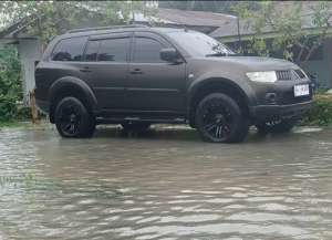 Jual bekas Mobil bekas pajero sport murah,lokasi di Deli Serdang Kab.