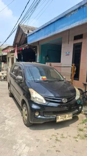 Jual bekas Mobil Xenia Manual 2015,lokasi di Tangerang Kab.