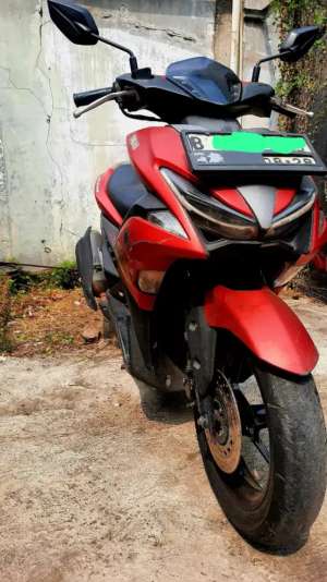 Jual bekas MOTOR YAMAHA AEROX 2018,lokasi di Bekasi Kota
