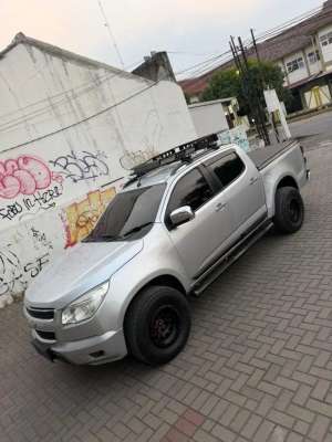 Jual bekas Murah DC Chevrolet Colorado 2.5 Diesel 4x4 Manual 2012 LTZ, tipe Atas,lokasi di Bogor Kota