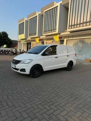 Jual bekas Murahhh Siapa cpt Wuling Formo 1.2 BV Manual 2024, km 2 rb,lokasi di Jakarta Pusat