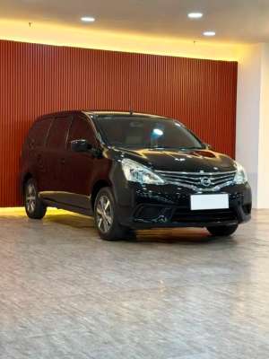Jual bekas Nissan Grand Livina SV 1.5 AT Tahun 2017,lokasi di Jakarta Utara
