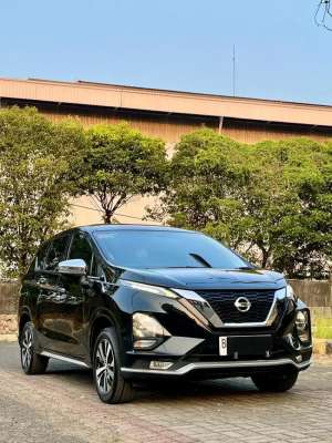 Jual bekas Nissan Livina VL AT 2019,lokasi di Jakarta Timur