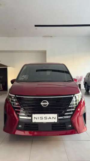 Jual bekas Nissan Serena E-power 2024,lokasi di Makassar Kota