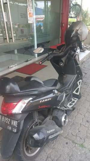 Jual bekas NMAX 2016 Hitam,lokasi di Depok Kota