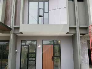Rumah 2 Lt Modern 7 Menit ke RS.Permata Pamulang Dibantu KPR J-52540 lokasi di Tangerang Selatan Kota, tersedia melalui melalui situs Olx