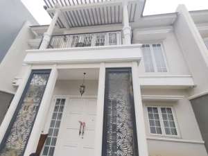Rumah dijual Cempaka Putih Rumah Modern Klasik Jakarta Pusat Rumah lokasi di Jakarta Pusat, tersedia melalui melalui situs Olx