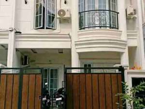 RUMAH GDC DEPOK lokasi di Depok Kota, tersedia melalui melalui situs Olx