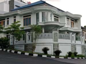 Rumah Siap Huni 2 Lantai Setra Duta Bandung Utara lokasi di Cimahi Kota, tersedia melalui melalui situs Olx