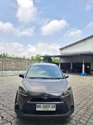 Jual bekas Sienta 2017 G manual,lokasi di Pekanbaru Kota