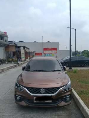 Jual bekas Suzuki Baleno pemakaian 2023 Bensin manual tangan pertama cash,lokasi di Bekasi Kab.