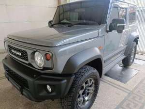 Jual bekas Suzuki Jimny 2019 Bensin,lokasi di Surabaya Kota