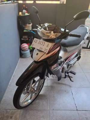 Jual bekas SUZUKI SMASH 2005,lokasi di Semarang Kota