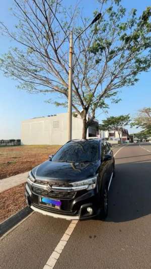 Jual bekas Suzuki xl7 black th 2022,lokasi di Cilegon Kota