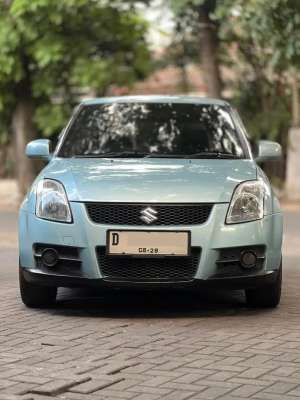 Jual bekas SWIFT GT2 MATIC tt suzuki brio 2012 cbu 2013 livina march splash,lokasi di Bandung Kota