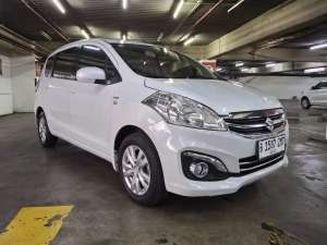 Jual bekas TDP25 LowKM ERTIGA 2017 1.4 AT PUTIH GX GL AVANZA XENIA INNOVA 2018,lokasi di Jakarta Utara