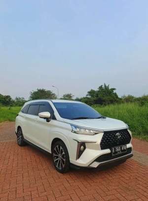 Jual bekas Toyota Avanza Veloz Q TSS 1.5 AT 2022,lokasi di Bogor Kota