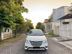 Jual bekas Toyota Grand New Innova 2.5 Diesel Manual 2015 Modif V Putih Plat W,lokasi di Surabaya Kota