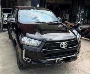 Jual bekas Toyota hilux 2022 double cabin 4x4 manual,lokasi di Jakarta Timur