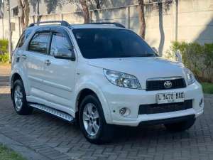 Jual bekas Toyota Rush S matic,lokasi di Surabaya Kota